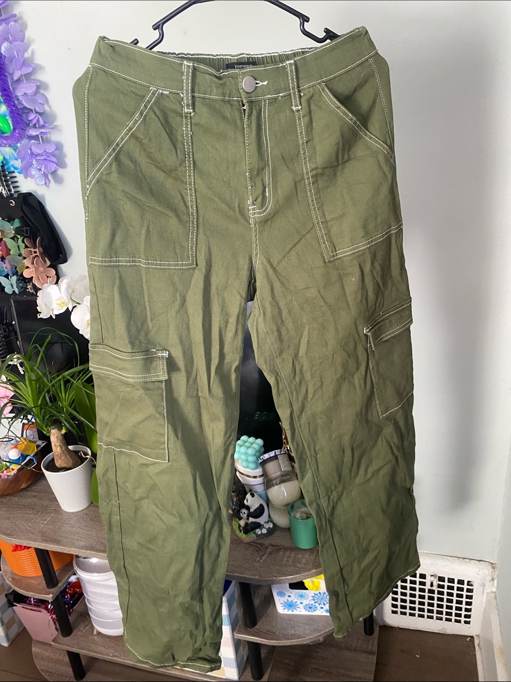 Forever 21 Olive Green Cargo Pants with Contrast Stitching